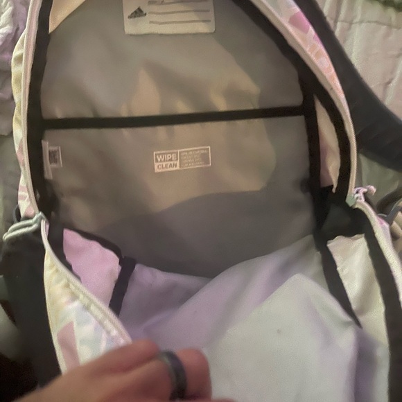 Multicolor Adidas backpack in used condition. - Picture 2 of 4